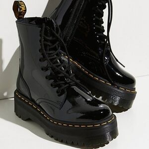 Dr. Martens Jadon Black Patent Leather Women's Combat Boots Size 9